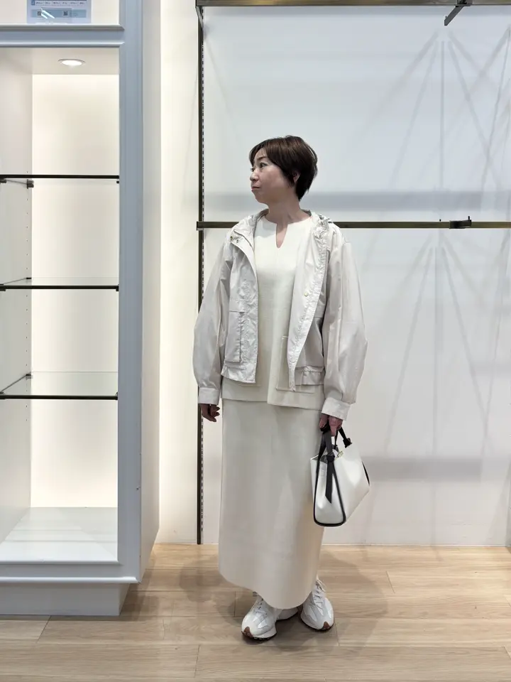 組曲 井上 コーディネート画像