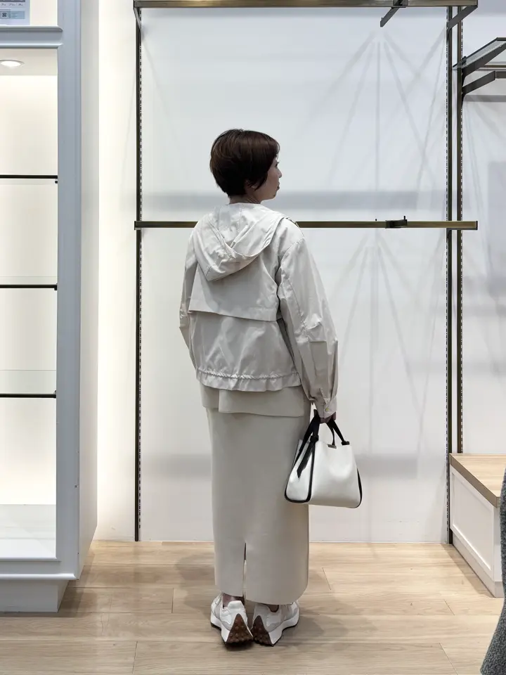 組曲 井上 コーディネート画像