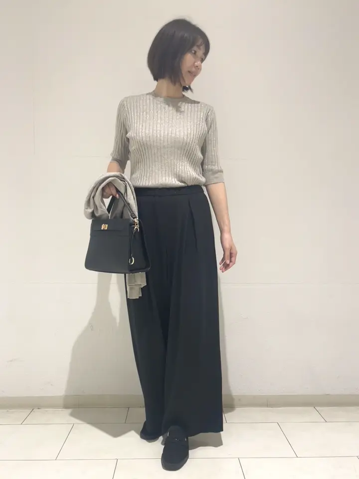 組曲 小山 コーディネート画像