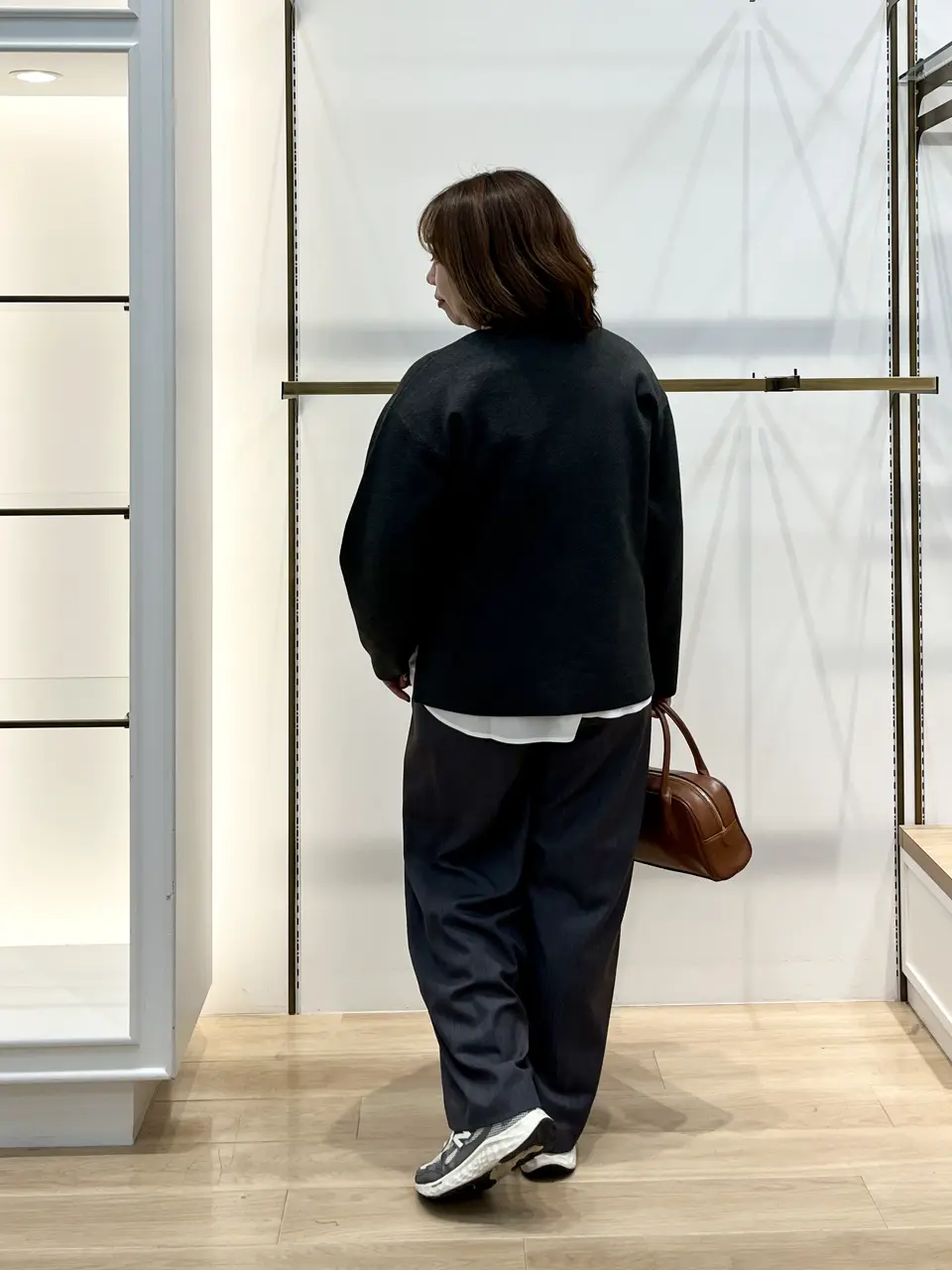 組曲 中山 コーディネート画像