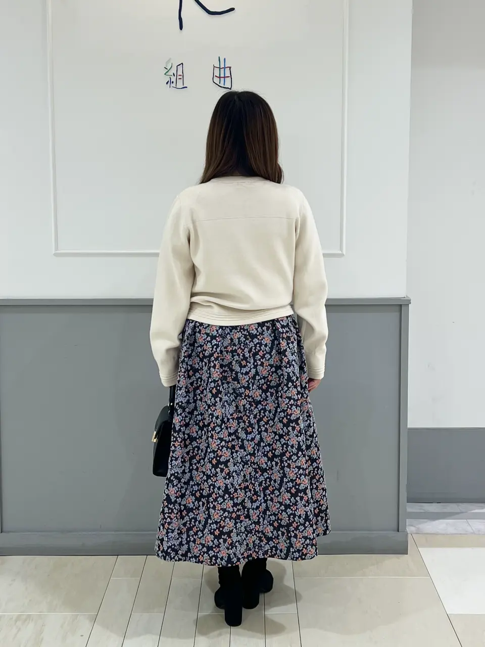 組曲 スタッフ コーディネート画像