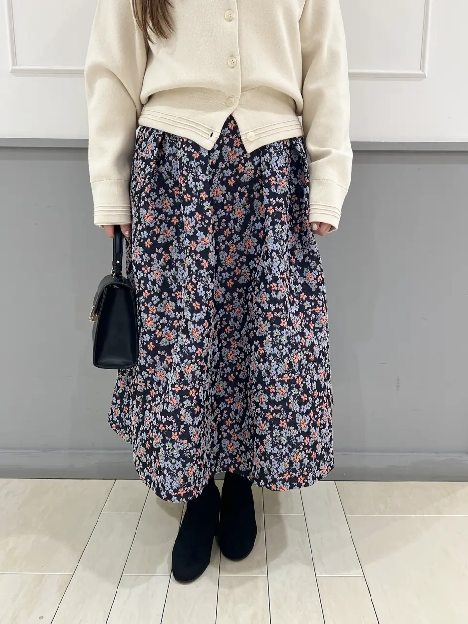 組曲 スタッフ コーディネート画像