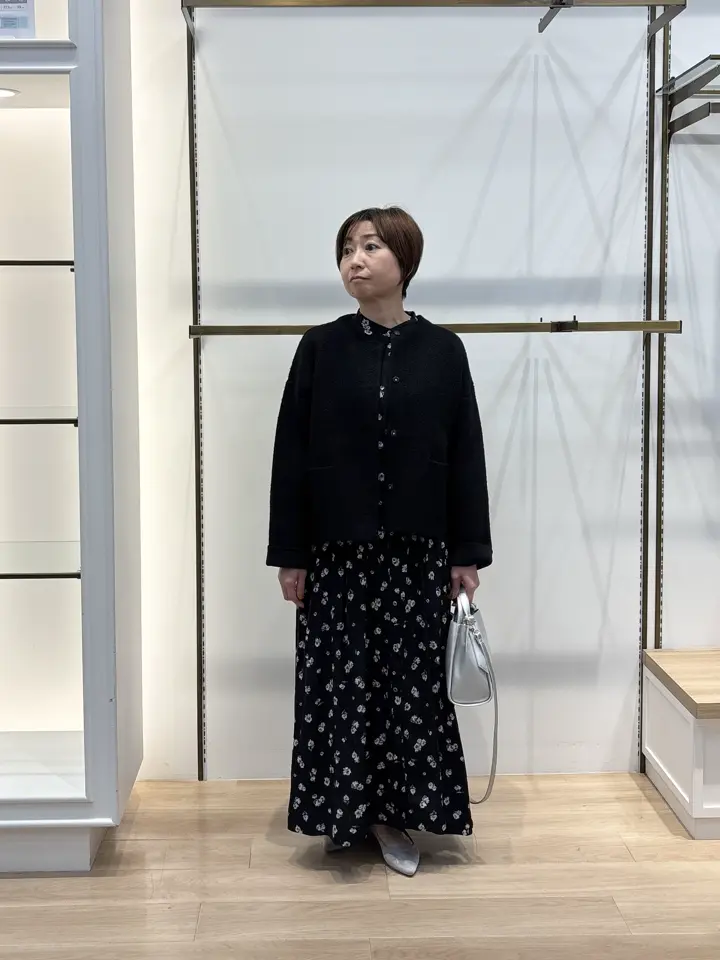 組曲 井上 コーディネート画像