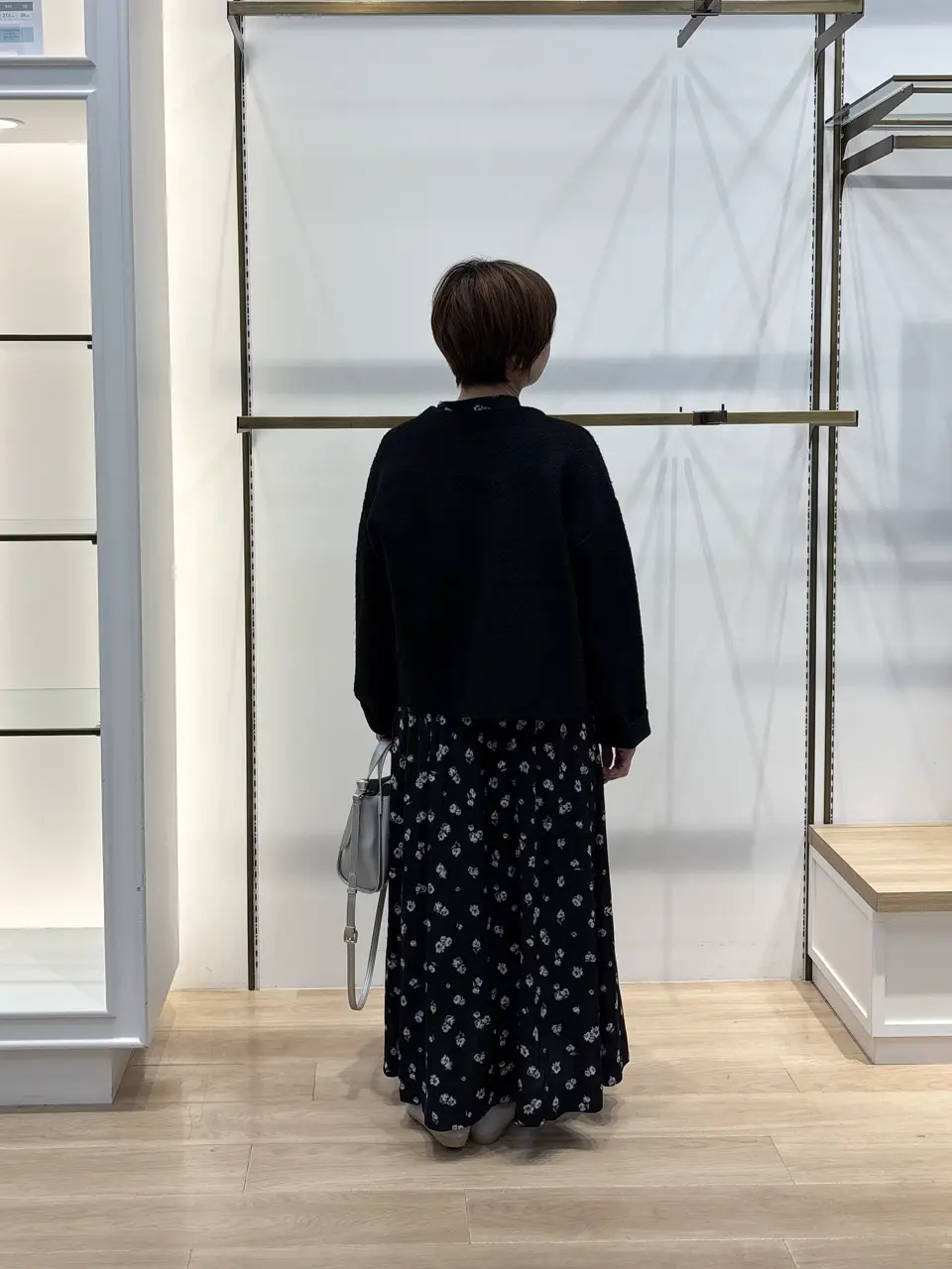 組曲 井上 コーディネート画像