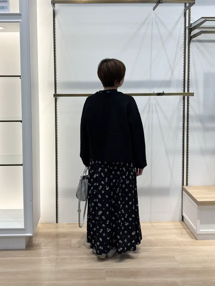 組曲 井上 コーディネート画像