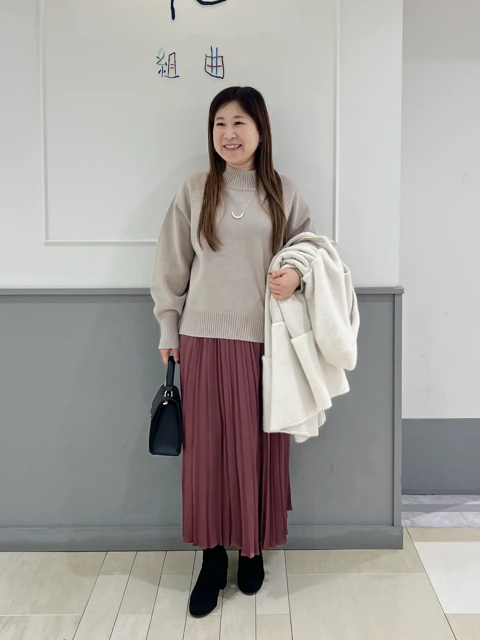 ANY SIS スタッフ コーディネート画像