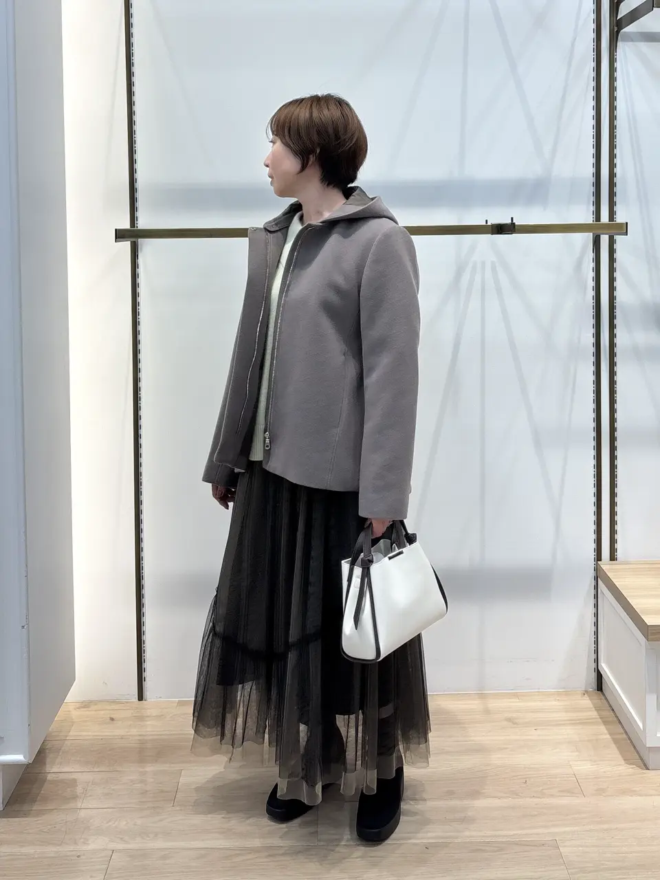 組曲 井上 コーディネート画像