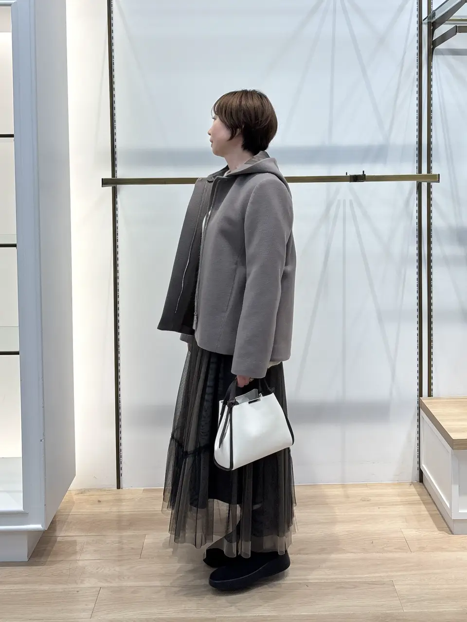 組曲 井上 コーディネート画像