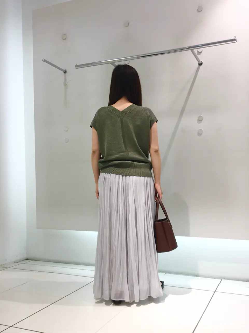 組曲 スタッフ コーディネート画像