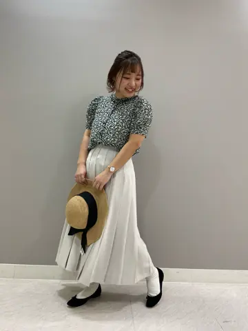 組曲 KATO コーディネート画像