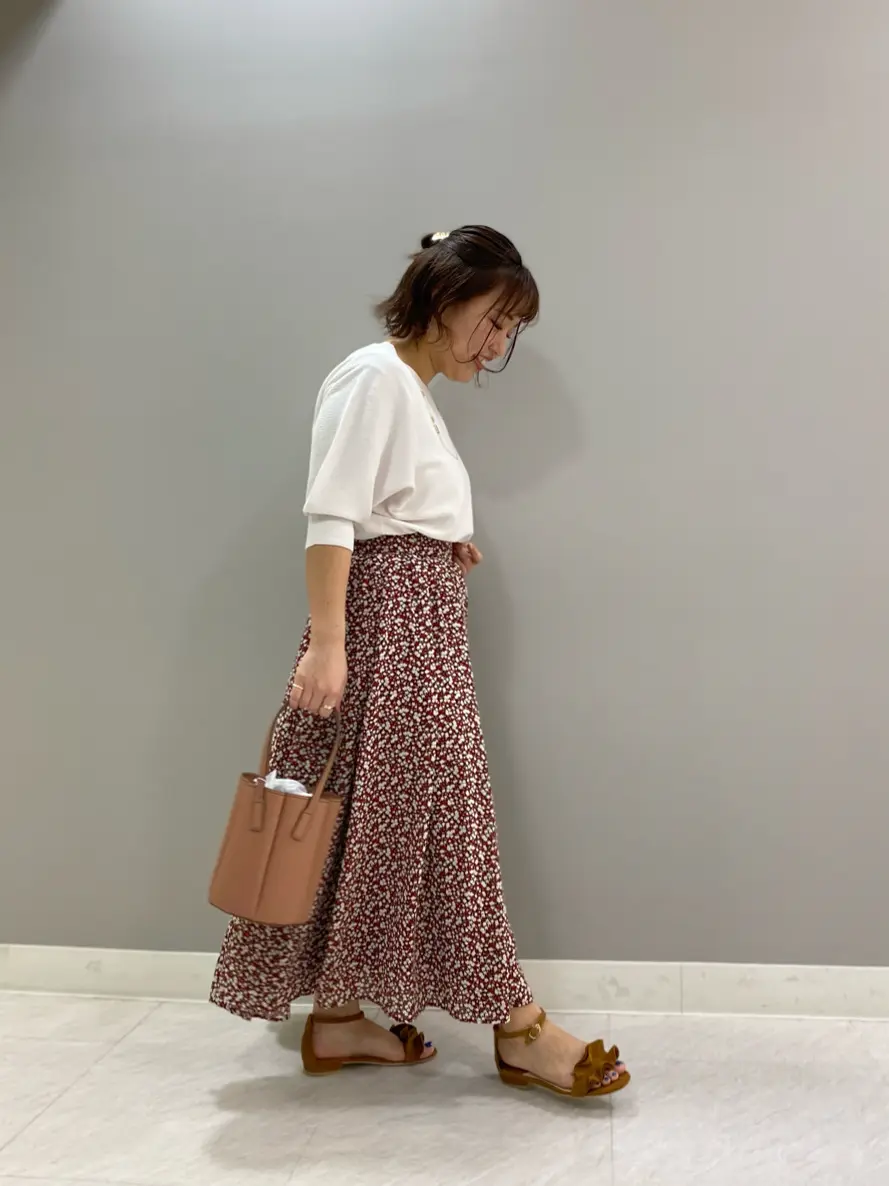 組曲 KATO コーディネート画像