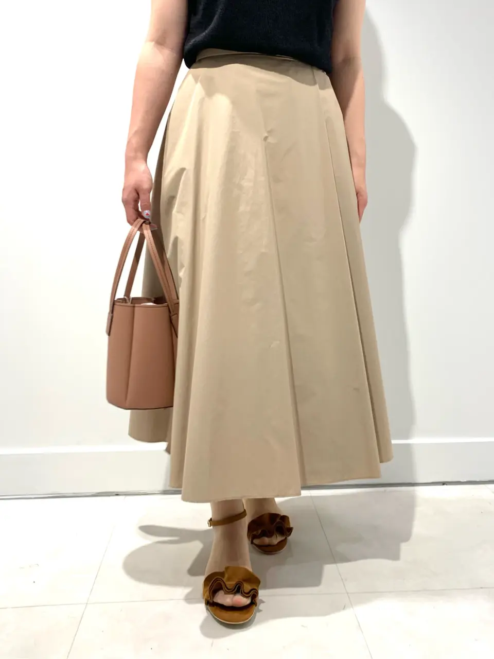 組曲 スタッフ コーディネート画像