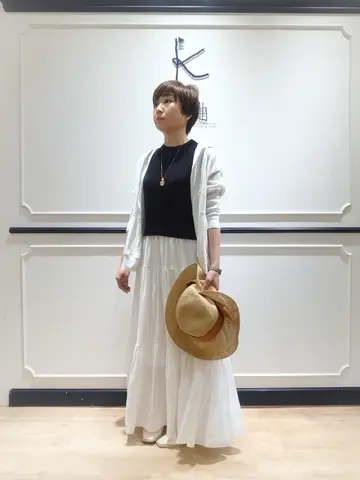 組曲 井上 コーディネート画像