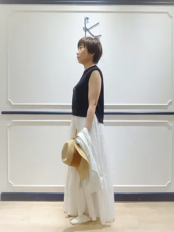 組曲 井上 コーディネート画像