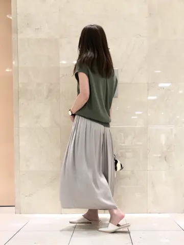 組曲 井上 コーディネート画像