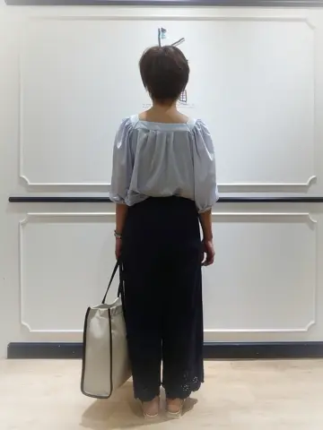 組曲 井上 コーディネート画像