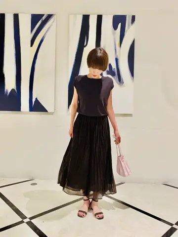 組曲 冨樫 コーディネート画像