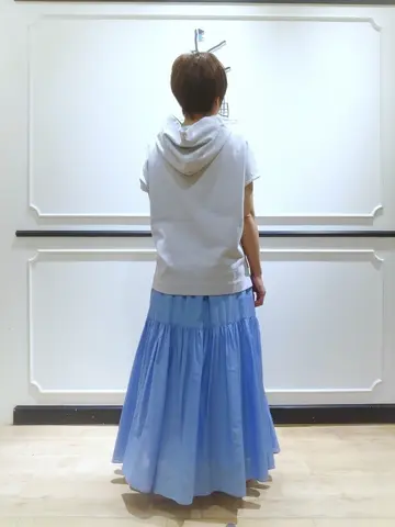 組曲 井上 コーディネート画像