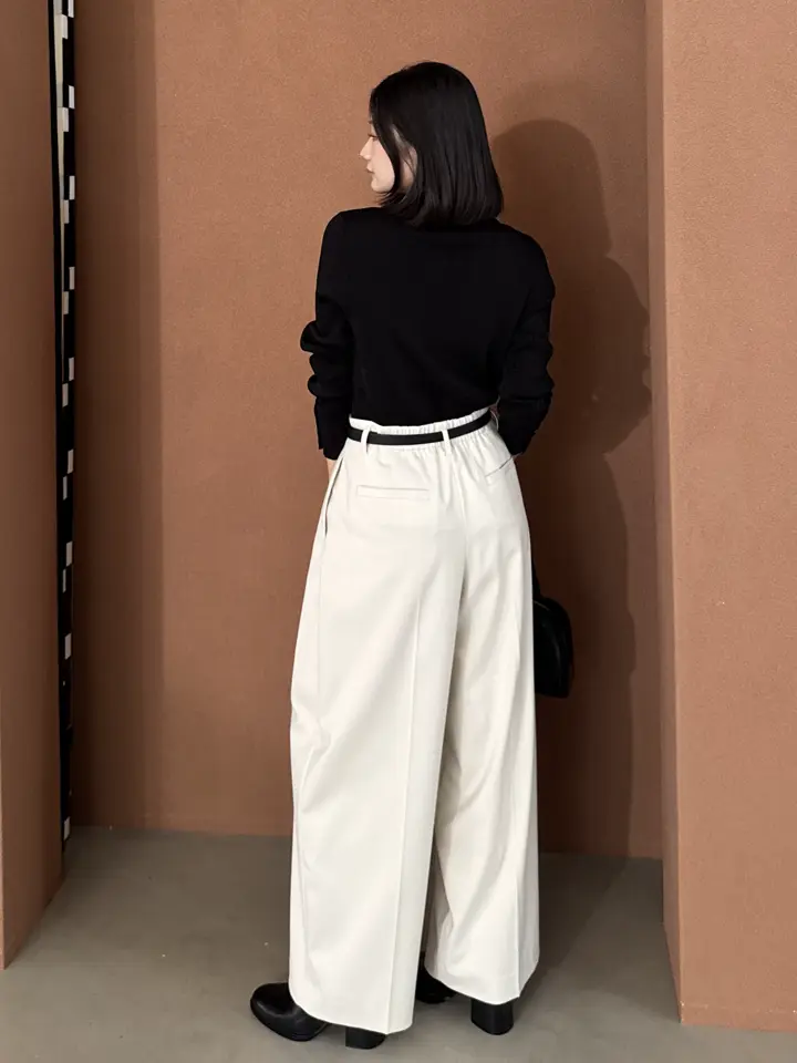 組曲 長谷川 コーディネート画像