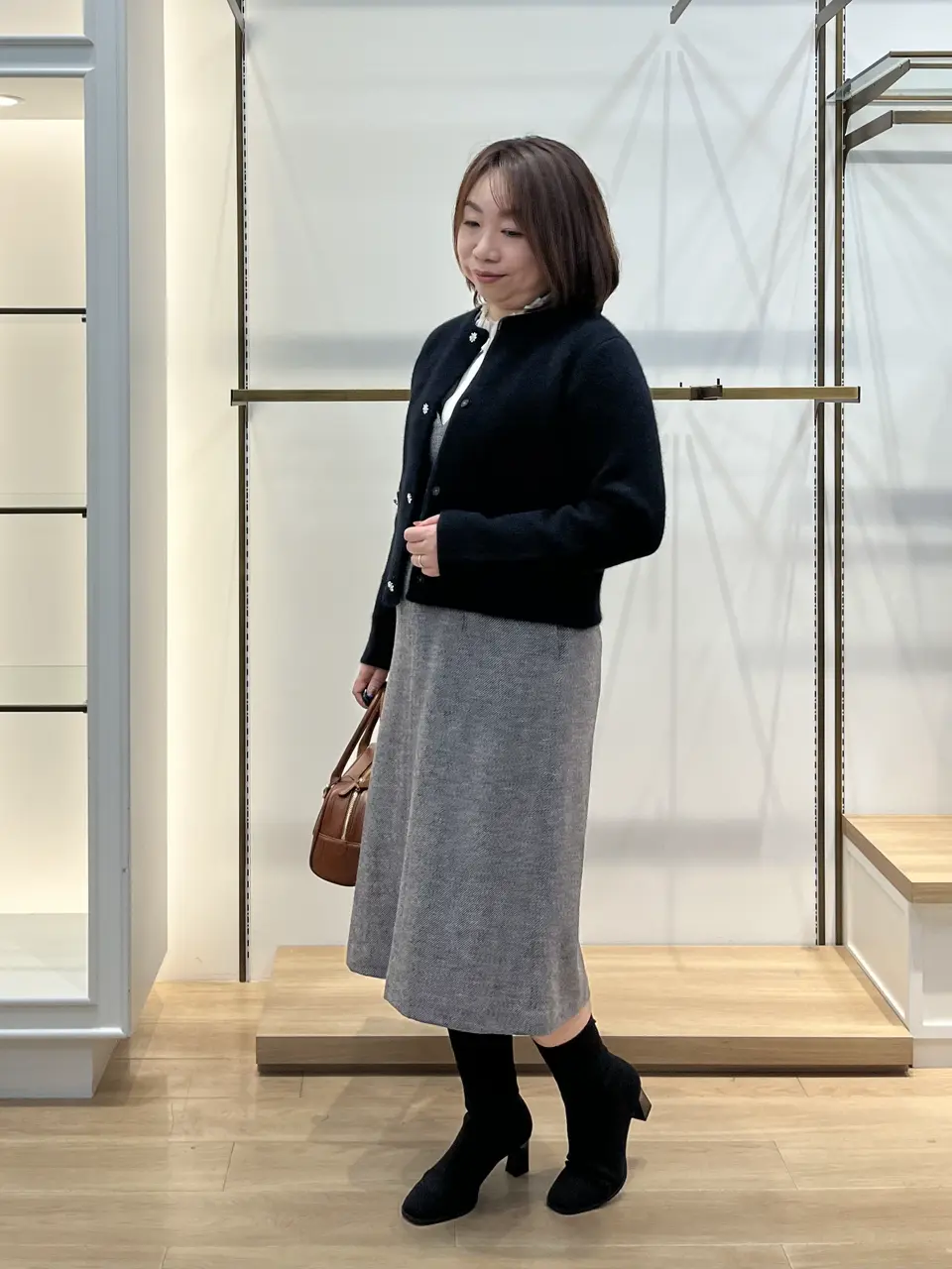 組曲 中山 コーディネート画像