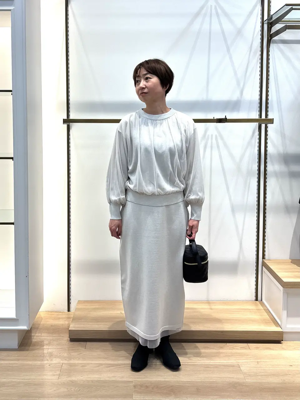 組曲 井上 コーディネート画像