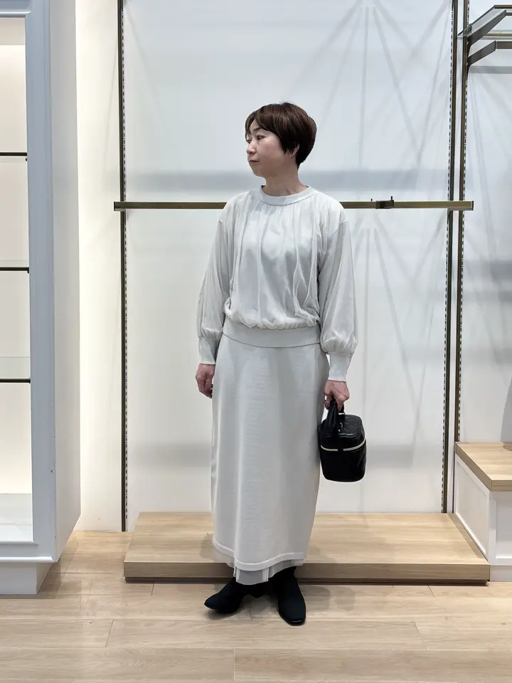 組曲 井上 コーディネート画像