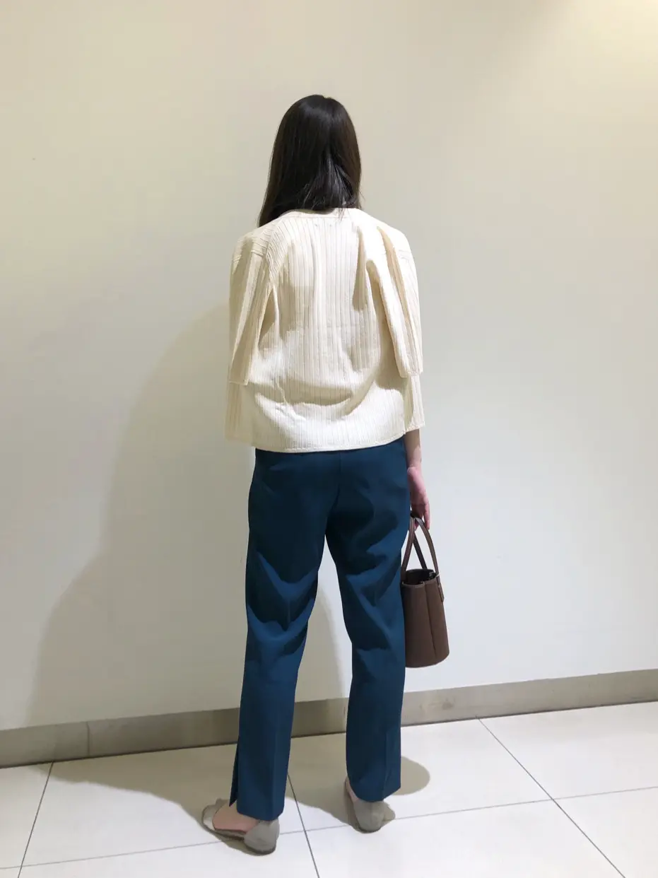 組曲 スタッフ コーディネート画像