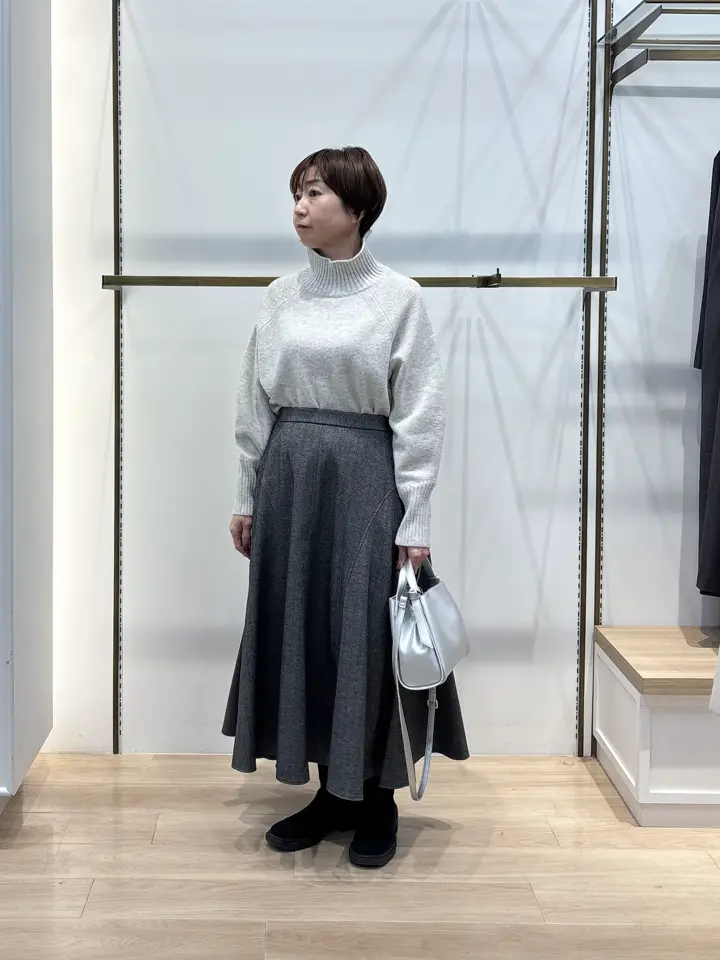 組曲 井上 コーディネート画像