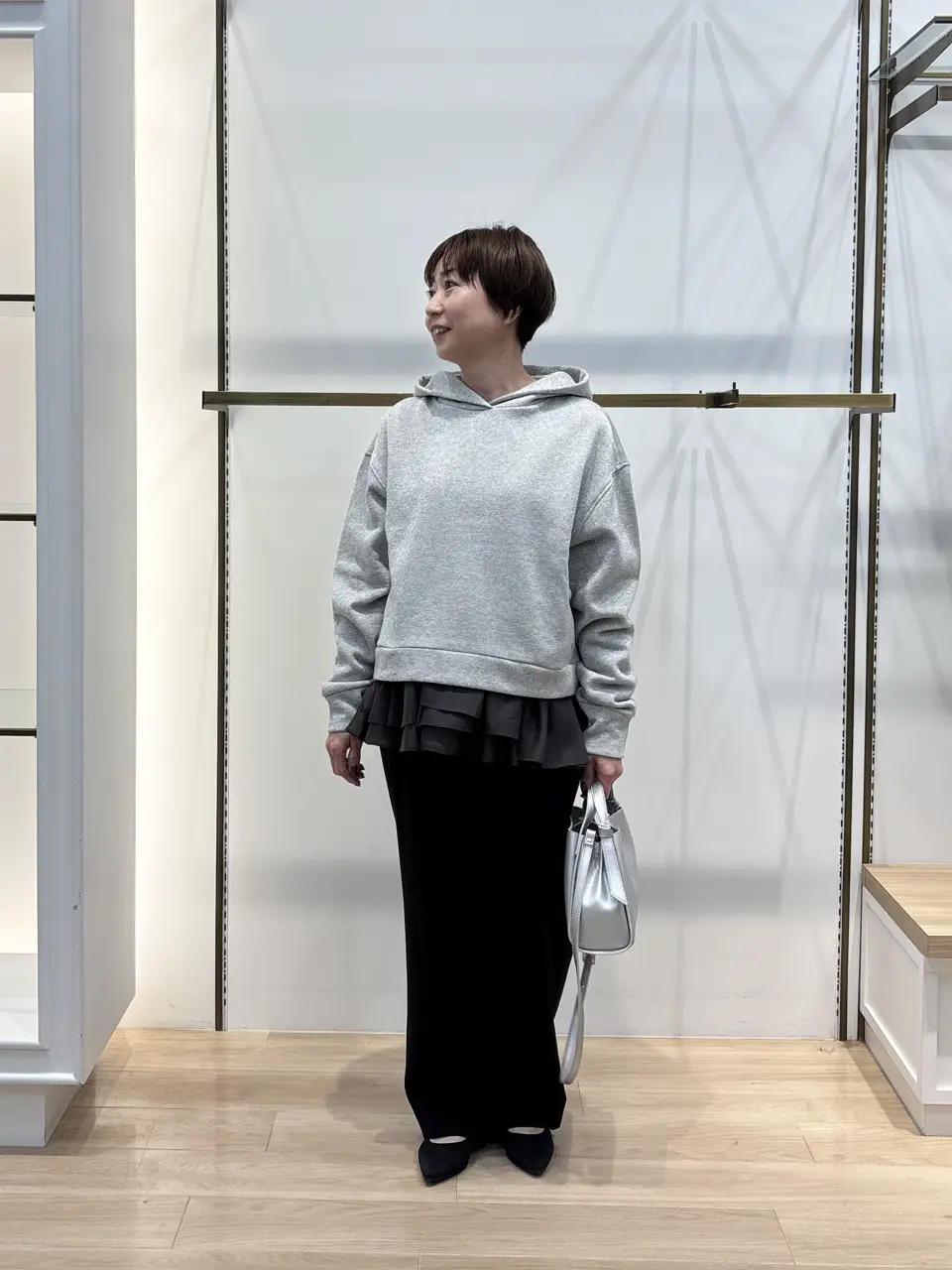 組曲 井上 コーディネート画像