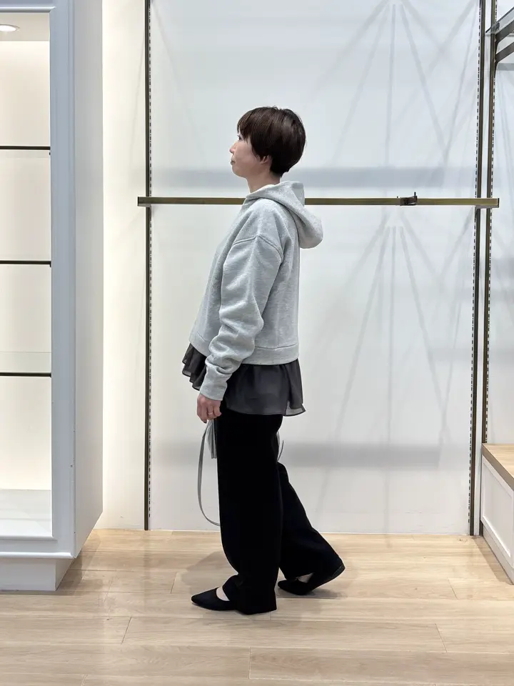 組曲 井上 コーディネート画像