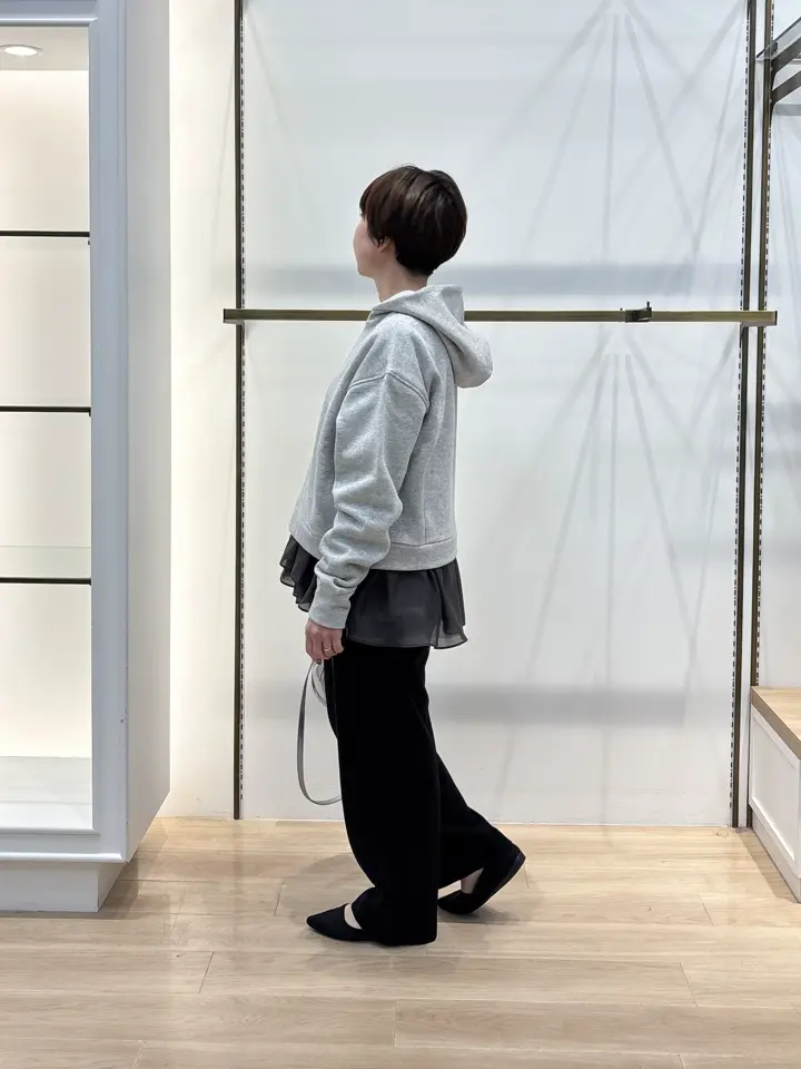 組曲 井上 コーディネート画像