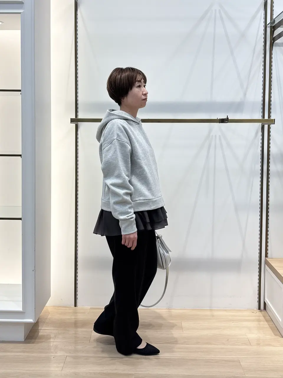 組曲 井上 コーディネート画像