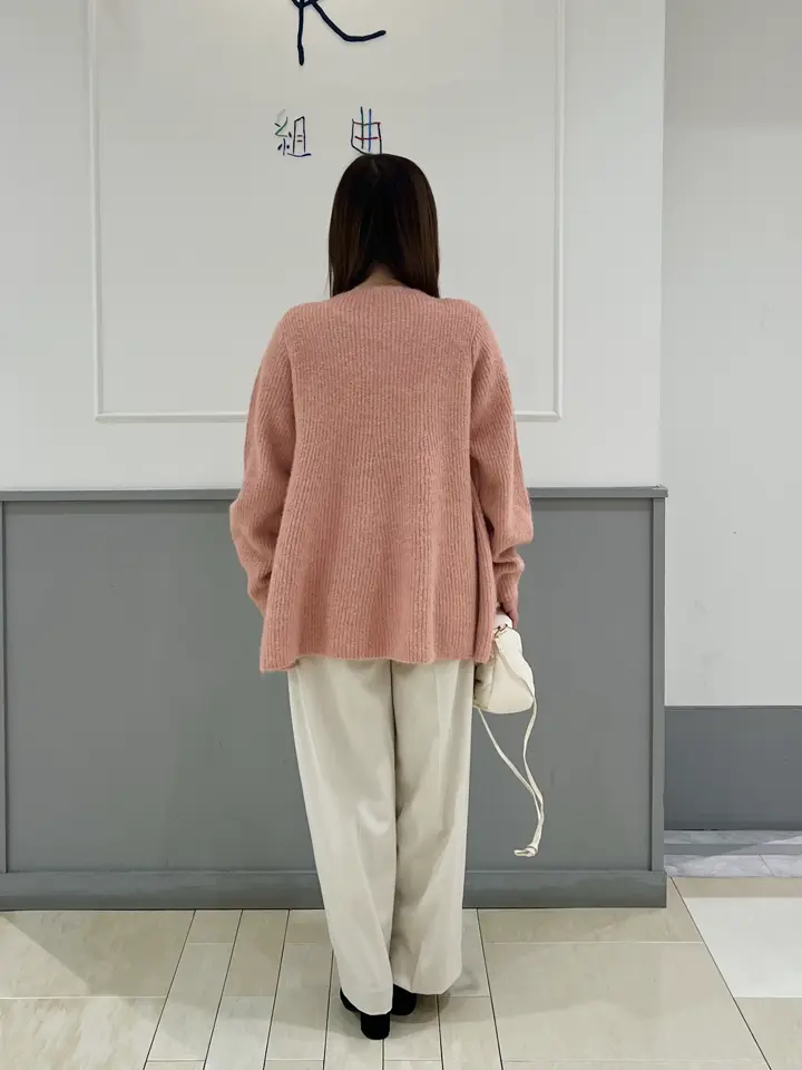 組曲 スタッフ コーディネート画像