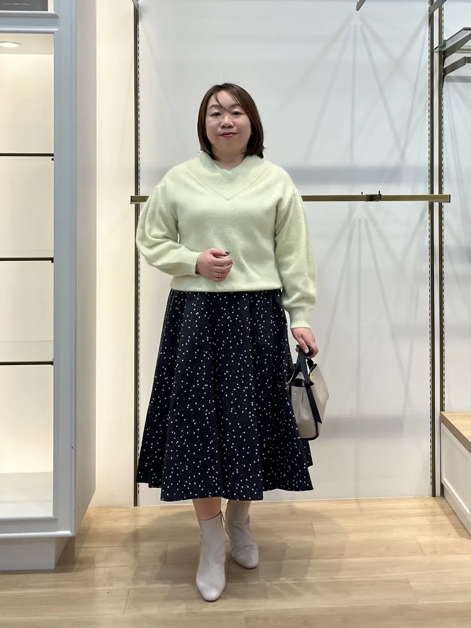 組曲 中山 コーディネート画像