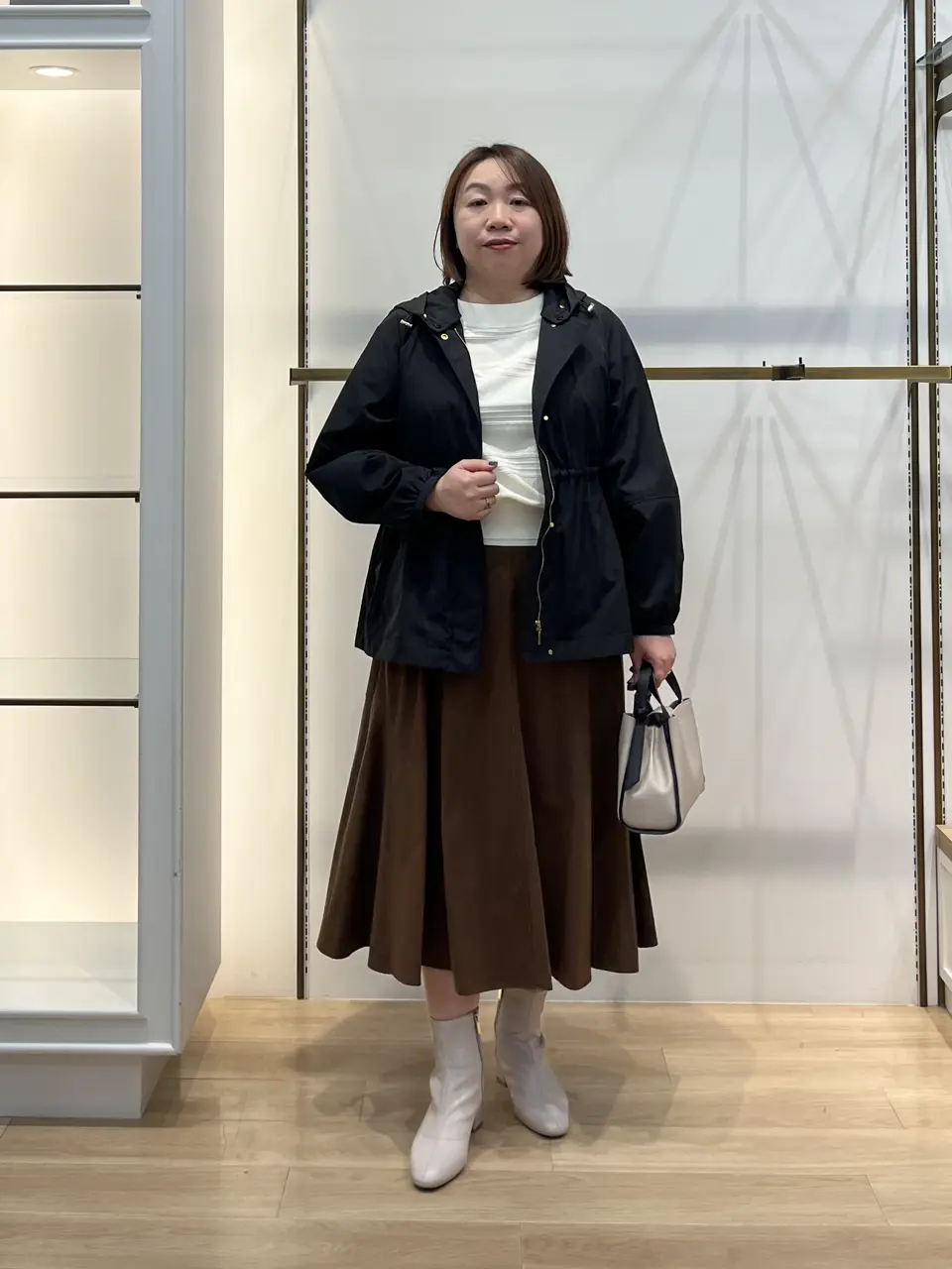 組曲 中山 コーディネート画像