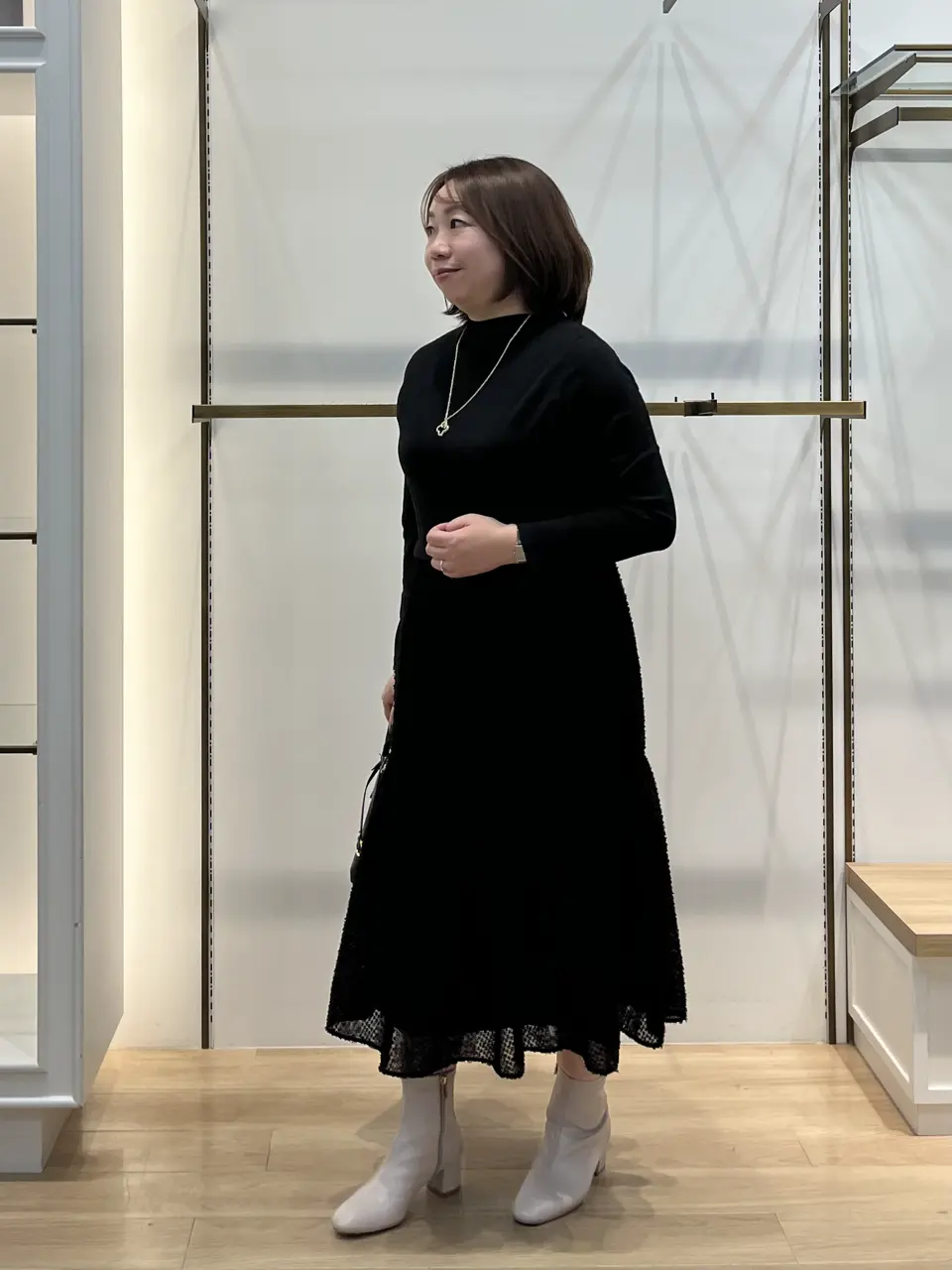 組曲 中山 コーディネート画像