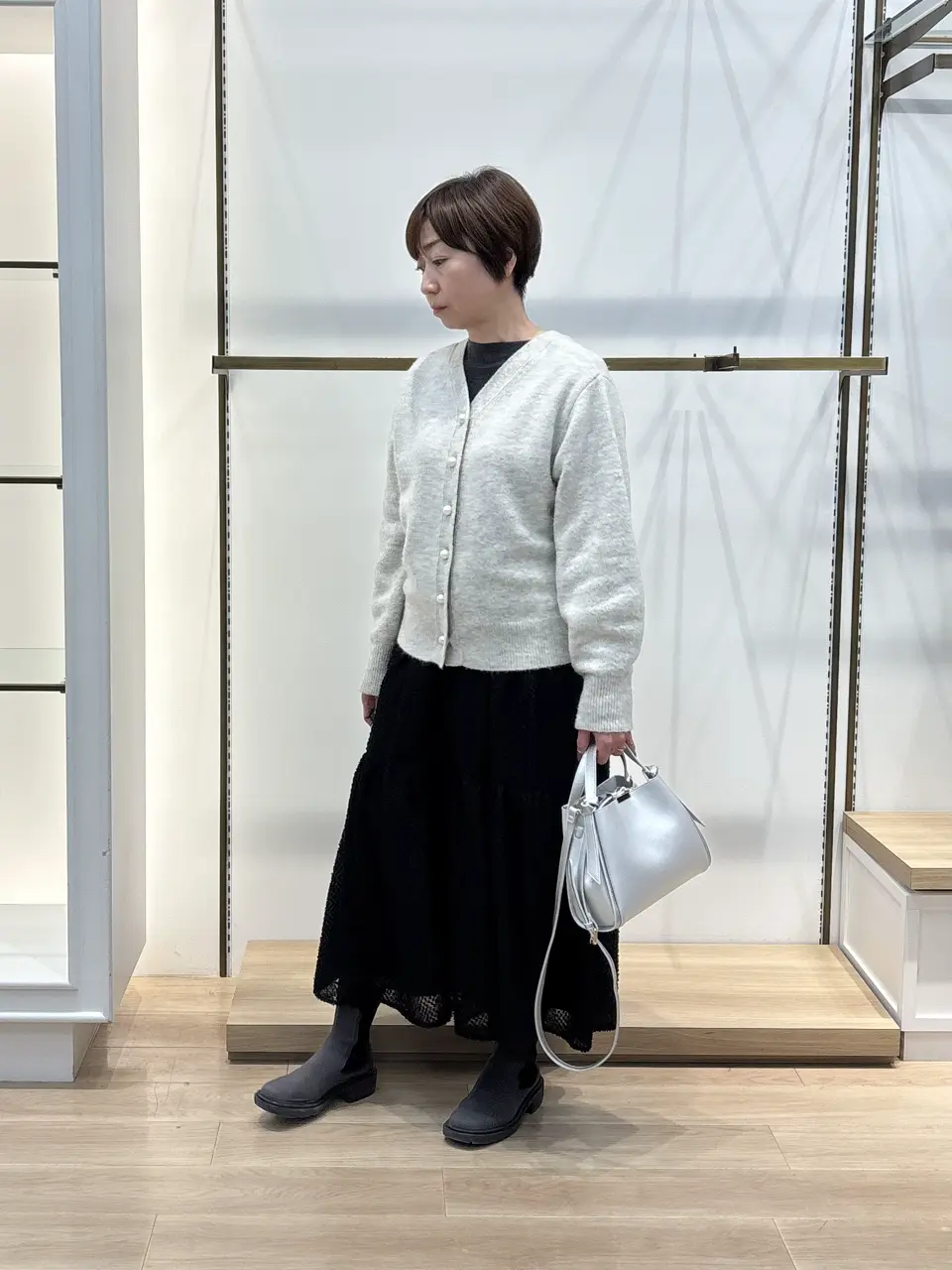 組曲 井上 コーディネート画像