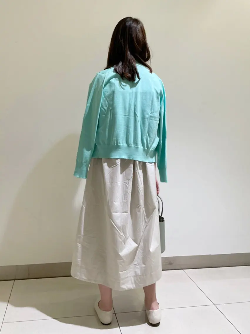 組曲 スタッフ コーディネート画像