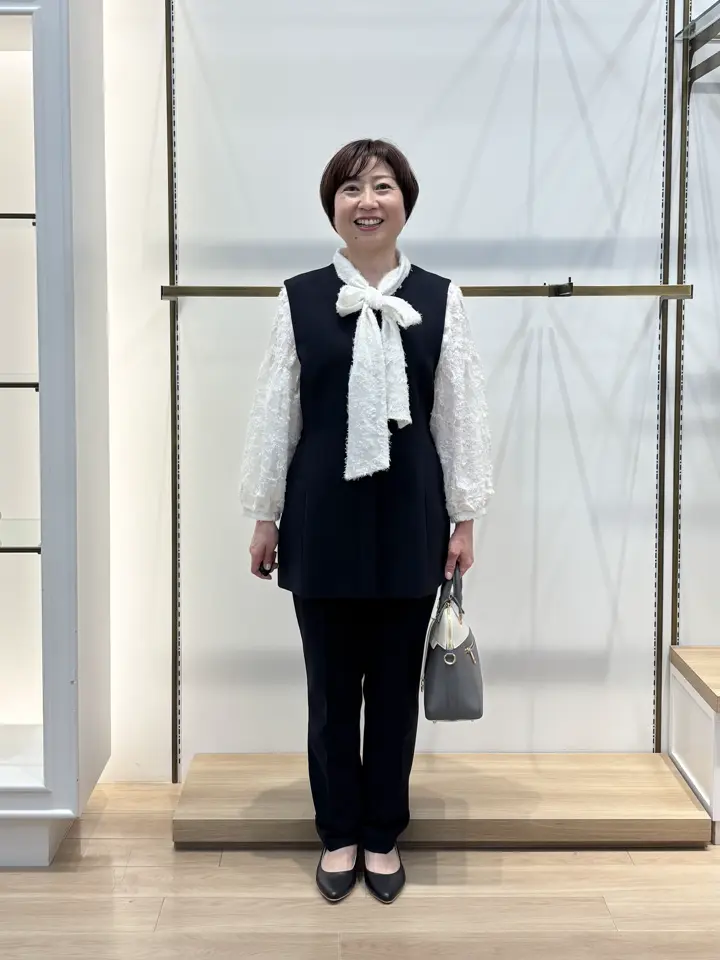 組曲 井上 コーディネート画像