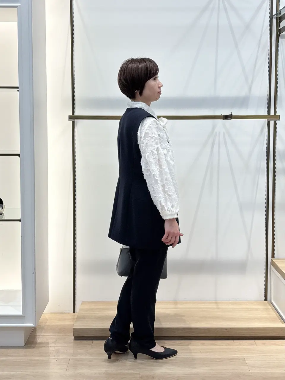 組曲 井上 コーディネート画像