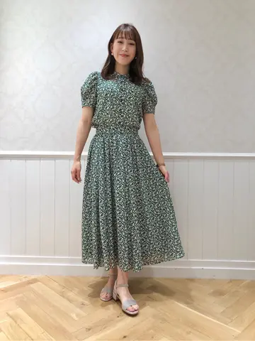 組曲 戸澤 コーディネート画像