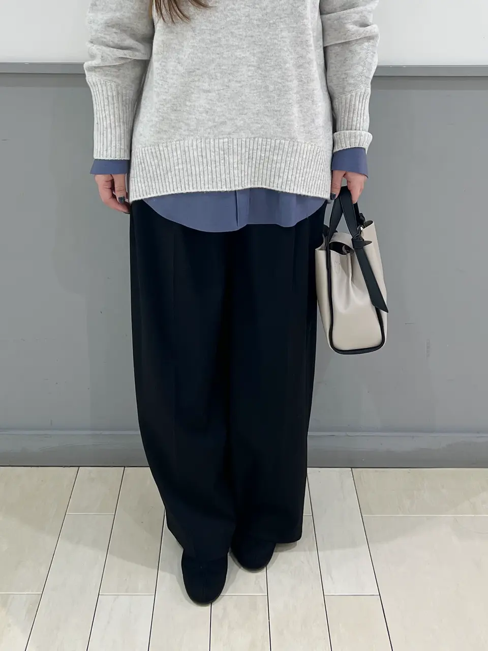 組曲 スタッフ コーディネート画像