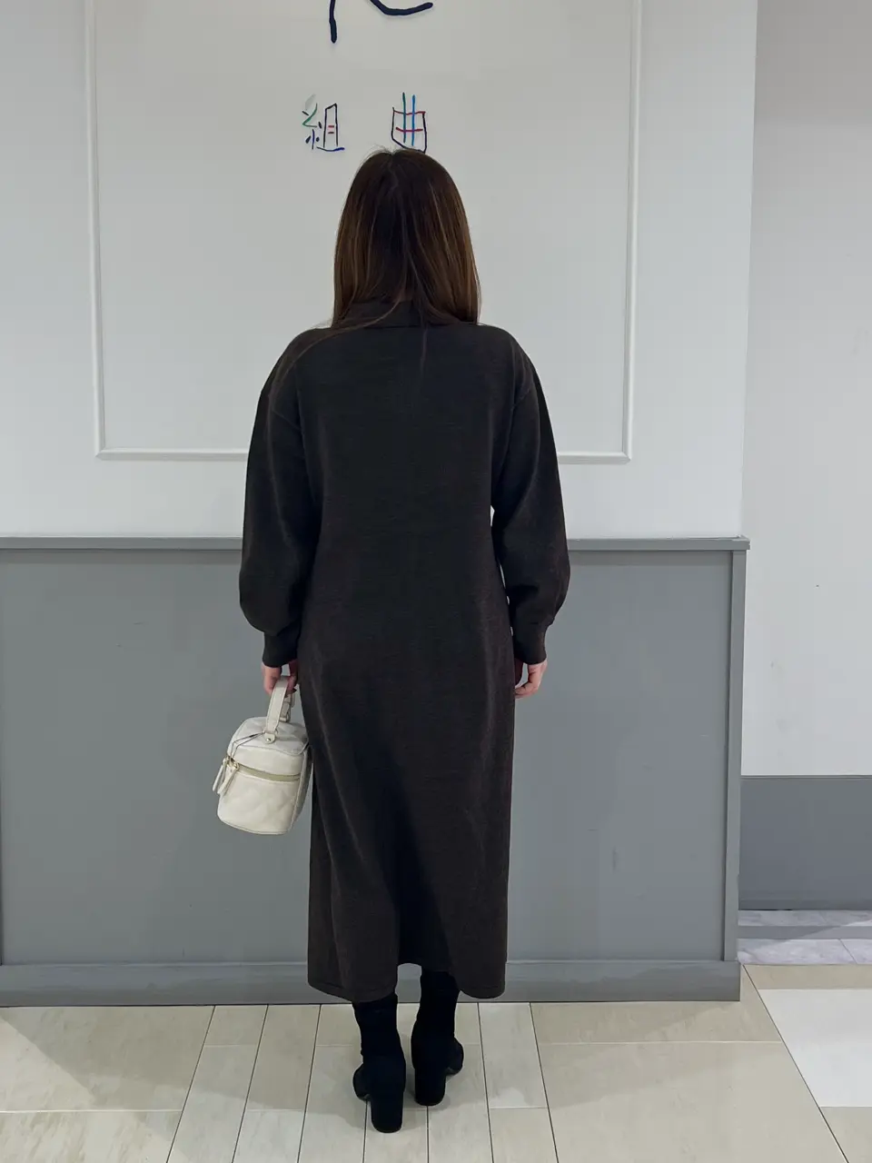 組曲 スタッフ コーディネート画像