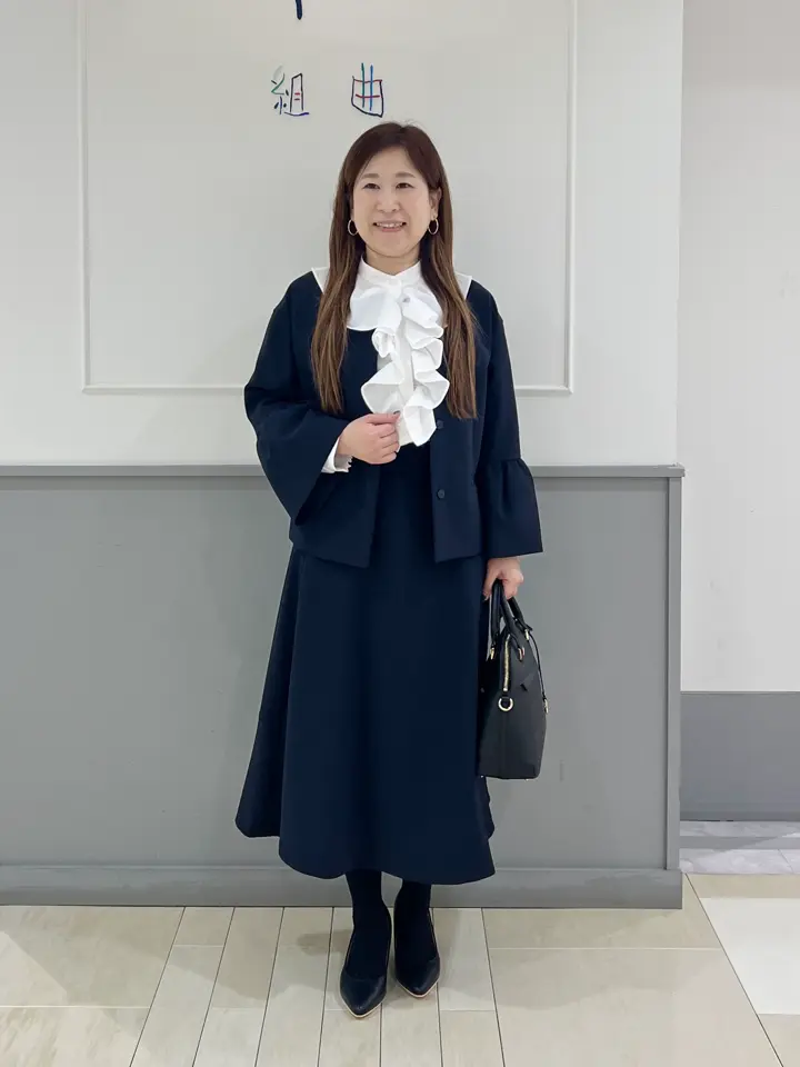 組曲 スタッフ コーディネート画像