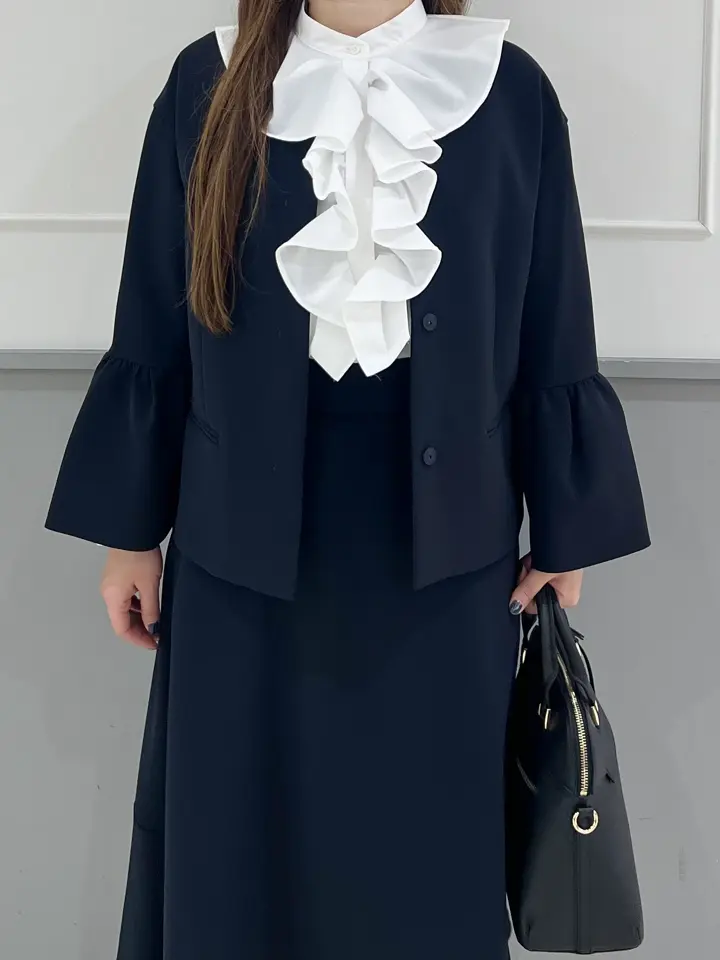 組曲 スタッフ コーディネート画像