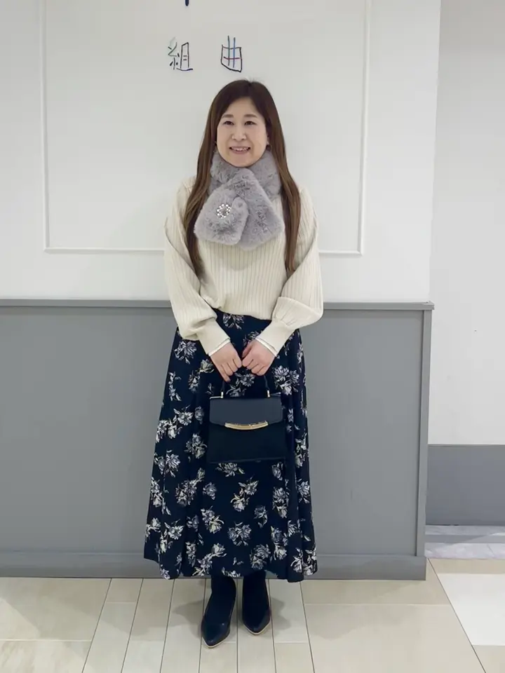 ANY SIS スタッフ コーディネート画像