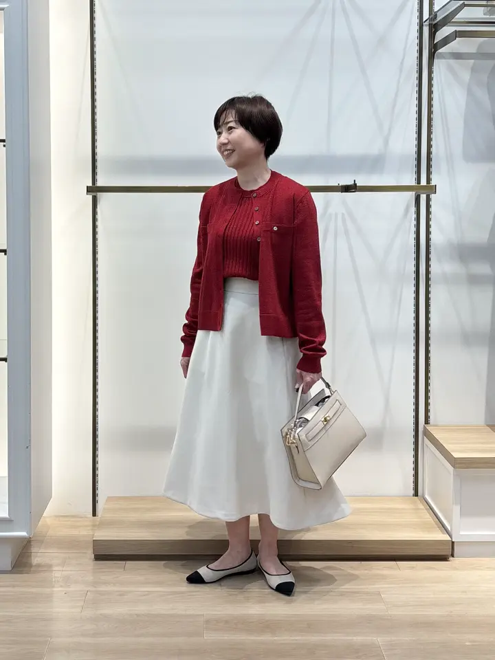 組曲 井上 コーディネート画像