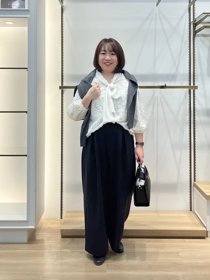 組曲 中山 コーディネート画像