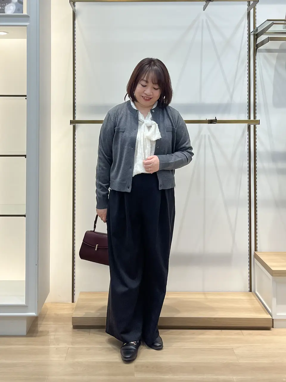 組曲 中山 コーディネート画像