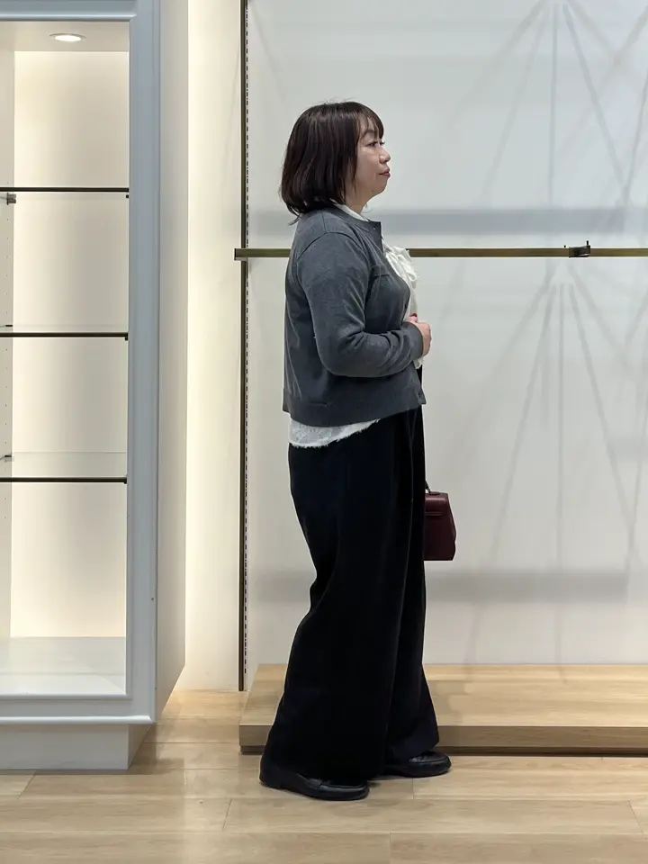 組曲 中山 コーディネート画像